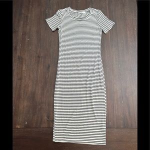 GAZE Midi Dress